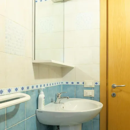 77 Inn Borso del Grappa